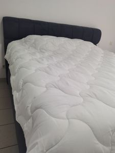 Bettdecke 200x200 cm Ganzjahresdecke warme Steppdecke Schlafdecke Kunden-Foto 6