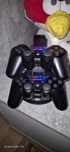 Led Charger Dual Ladestation Dock Ladegerät für Sony Playstation 5 Controller Kunden-Foto 5