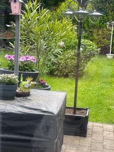 Outsunny Solarleuchte Gartenlicht 3-köpfige Lampe mit Blumentopf-Basis Edelstahl Kunden-Foto 2