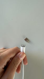 Original Apple iPad und Mac 20W Ladegerät + 2m USB‑C auf USB-C Ladekabel Kunden-Foto 3
