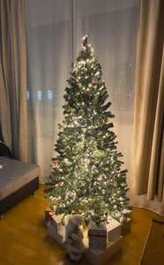 180 cm Künstlicher Weihnachtsbaum mit 1000 grünen Spitzen, Metallständer, Nordmanntanne, PVC Tannenbaum Naturgetreu Tannenbaum Kunden-Foto 5