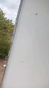 Vis pour panneaux Trespa® HPL Acier inoxydable A2 blanc 4,8 x 38 mm - 100 pièces Photo du client 2