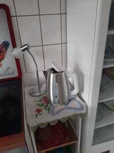 Braun WK 1500, 1,7 l, 2200 W, Edelstahl, Weiß, Wasserstandsanzeige, Überhitzungsschutz Kunden-Foto 1