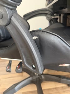 GOTAGEE Gaming-Stuhl Bürostuhl Ergonomischer Gaming Sessel mit Lendenwirbelstütze Fußstütze mit Katzenohren Kopfkissen Höhenverstellbar Schwarz Kunden-Foto 6