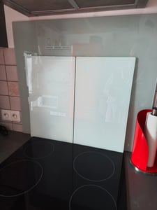 Herdabdeckplatten Glaskeramikkochfeld-Abdeckung Spritzschutz Glas Set 2x30x52 Weiß Kunden-Foto 2