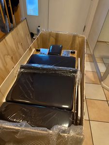 PH Fitness Black Pilates Reformer aus Aluminium, klappbar – Birkenholz-Akzente und pulverbeschichtetes Metallgestell, Studioqualität für Home Gym und Reha Kunden-Foto 1