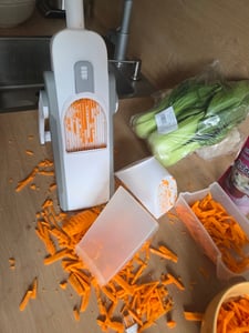 Coupe-légumes, Mandoline Coupe-légumes, Coupe-oignons Réglable, Coupe-légumes en acier inoxydable, Vegetable Slicer, Coupe-cubes pour la cuisine Photo du client 2