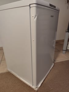 Exquisit Gefrierschrank GS5111-330E weiss | 63 l Nutzinhalt | 4-Sterne-Gefrieren | Gefrierschubladen | Türanschlag wechselbar | Glasablagen Kunden-Foto 4
