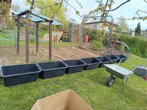 Hossi's Wholesale – 10 Stück Mörtelwanne 65 Liter für Baustelle, Haushalt, Garten, Industrie UVM. – Mörtelkübel für Mörtel, Beton, Schutt & Baustoffe – extrem Stabiler Baueimer mit verstärktem Boden Kunden-Foto 1