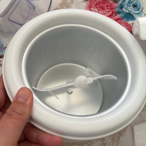 Clatronic Eismaschine |1500 ml | Sorbet, Eiscreme, Frozen Joghurt | Zubereitungszeit: 20-40min | Nachfüllöffnung | Kältespeicher | ICM 3764 Kunden-Foto 6