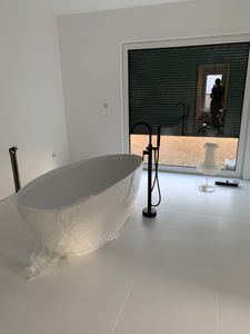 Standarmatur freistehend Wannenarmatur bodenstehende  mit Handbrause Kunden-Foto 1