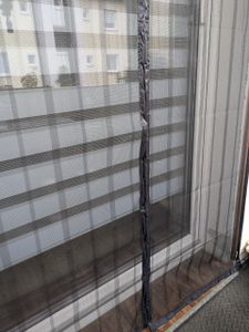Sekey 70x200cm Magnet Fliegengitter Tür Vorhang für Holz, Eisen, Aluminium Türen und Balkon. Einfache Installation Schwarz Kunden-Foto 21