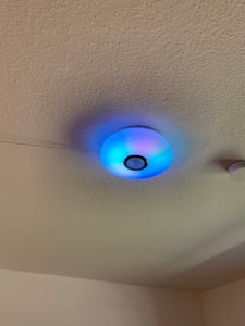 40W Musik LED Deckenleuchte mit Bluetooth Lautsprecher, 30cm RGB Deckenlampe mit Fernbedienung und APP, für Schlafzimmer Wohnzimmer Badezimmer Kunden-Foto 4