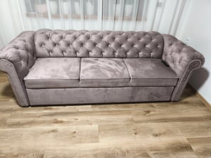 FURMEB 24, pohovka SWAROWSKI s možností rozložení na lůžko, rozměry 237x95 cm, prošívaná, s diamantovým vzorem, barva: vínová Fotografie od zákazníka č. 2