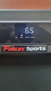 FunLife F1 Walking Pad klappbar – 3-in-1 Untertisch Laufband mit Haltegriff, 1–8 km/h, kompakt & leise für Zuhause, Büro & Homeoffice Kunden-Foto 10