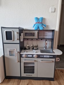 XXL-Holzküche für Kinder – mit LED, Zubehör & interaktiven Elementen Kunden-Foto 12