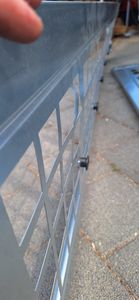 Anhänger mit faltbarer Deichsel GARDEN TRAILER 230 KIPP mit zusätzlichen Bordwänden, Stützrad und blauer Flachplane Kunden-Foto 1