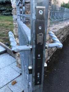 Boitier de serrure à cylindre profilé L21/A10.5/EA70 THIRARD réversible têtière INOX sans Interchangeabilité 1/2T - Rlx - 00014710 Photo du client 1