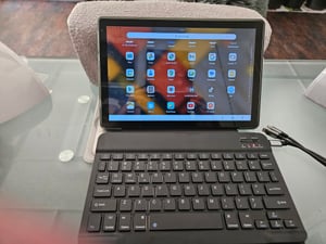 Tablette 2-en-1 10 pouces avec clavier, 24 Go de RAM, 128 Go de ROM, processeur octa-core, Android 15 Photo du client 7