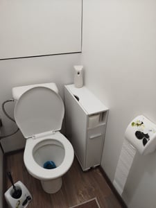 Toaletní skříňka Vicco Niva Bílá 18 x 71.3 cm S výsuvnou přihrádkou, Model 50138 Fotografie od zákazníka č. 1