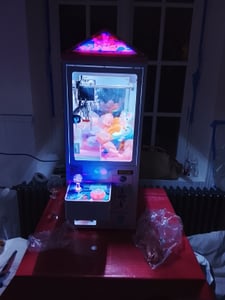SucceBuy-Greifautomat, 0 – 80 mm Kieferdurchmesser, 0 – 130 mm Kieferheben, Arcade-Spiel mit Lichtern und Ton, ideal für Kinder und Erwachsene, lustiger Preisgreifer Kunden-Foto 2