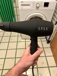 LVLY vysoušeč vlasů Vysoušeč vlasů 2200.00 W nástavce: 2 {set info} včetně stylingové trysky, difuzéru a kartáče na vlasy - 3 režimy | Vysoušeč vlasů Fotografie od zákazníka č. 1