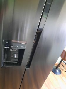 Gorenje  NRR9185DABXL Side by Side Kühl-/Gefrierkombination, Gesamtvolumen 550 L, Gefrierteil 192 L, Kühlteil 358 L, Memory und FastFreeze Funktion, schwarz Kunden-Foto 4