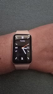 SAMSUNG SM-R390NIDAEUB SAMSUNG Galaxy Fit3 Smartwatch pink, gold Foto del cliente 8