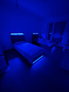 Flieks Polsterbett 180x200cm mit USB, Jugendbett Doppelbett mit Lattenrost und Stauraum, Stauraumbett mit LED, Leinen, Grau Kunden-Foto 17