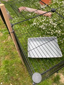 YARDIN 24PCS Freilaufgehege, Freigehege für Kaninchen, Meerschweinchen Käfig, Kleintiergehege mit Tür, Gehege für Kleintiere, Hasen, Frettchen, Igel, Welpen, Kätzchen, Dichtes Netz, 142 x 72 x 72 cm Kunden-Foto 3