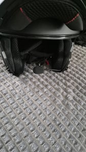 Bluetooth Motorradhelm-Headset, kabellos, DSP, CVC-Rauschunterdrückung, IPX6 wasserdicht, 1000mAh Akku, klare Anrufe, sicheres Fahren Kunden-Foto 2