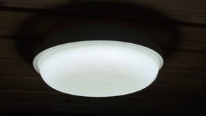 NAIZY 15W Deckenleuchte LED mit Bewegungsmelder Kaltweiß Deckenlampe Wohnraumleuchte 1200 Lumen Küchenlampe für Büro, Wohnzimmer, Schlafzimmer, Küche Kunden-Foto 1