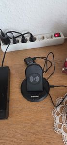 ELEGIANT Qi Wireless Charger – 10W Schnellladegerät mit LED-Anzeige & verstellbarem Winkel, kabellose Ladestation für Android & iPhone Kunden-Foto 2