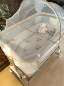 Babybett 6-stufig verstellbares Beistellbett Stubenwagen mit Rollen &  Moskitonetz 90x60x115cm Kunden-Foto 1
