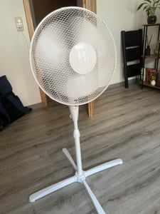 Ito WLSF-4043: 40cm stojanový oscilační ventilátor Fotografie od zákazníka č. 13