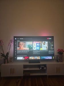 Philips Ambilight 65PUS8600/12, 165,1 cm (65"), 3840 x 2160 Pixel, QLED, Smart-TV, WLAN, Grau Kunden-Foto 1