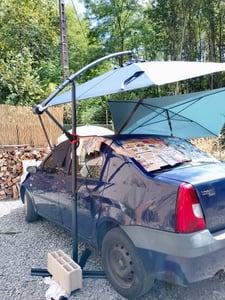 tillvex® Hliníková slunečník, obdélníkový, průměr 330 cm, šedá barva + potah s klikou | Rohový slunečník s rámem | Zahradní slunečník s UV ochranou, hliníkový | Slunečník s klikou, tržní slunečník, vodotěsný, otočný o 360° Fotografie od zákazníka č. 1