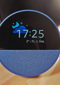 Amazon Echo Spot, Amazon Alexa, Sphärisch, Schwarz, 7,19 cm (2.83"), 320 x 240 Pixel, MediaTek Kunden-Foto 1