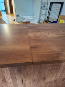 Merax dressoir met schuifdeuren en 4 interne vakken, commode met open planken en verticale ribbels, zwarte metalen poten, geschikt voor de eetkamer, notenhout Klantenfoto 2