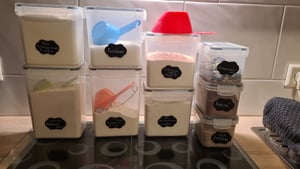 Deuline Vorratsdosen Frischhaltedose 16er-Set mit Deckel Luftdicht BPA frei Aufbewahrungsbox Vorratsbehälter Plastik mit Deckel Vorratsdose Aufbewahrung 2.8L 2.0L 1.4L 0.8L Kunden-Foto 2