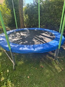 AREBOS Trampolin Randabdeckung Ø 183 cm Hellgrün | UV-beständig & wasserfest Kunden-Foto 1