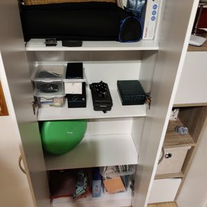 VEVOR Küchen-Vorratsschrank, 60" hoher Vorratsschrank für Lebensmittel, 110 Pfund, freistehender Vorratsschrank mit 3 Regalen (2 verstellbar), Vorratskammer aus Holzwerkstoff für Küche, Esszimmer Kunden-Foto 3