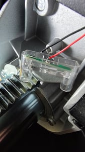 Scheppach Tischbohrmaschine DP19Vario | 550 W Motor | Stufenlose Drehzahlregulierung von 440 bis 2580 U/min | Bohrfutterspannbereich von 1,5 bis 13 mm Kunden-Foto 4