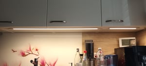 Malmbergs LED Unterbauleuchte Zeta Weiß 50cm 4,8W 420lm warmweiß 3000K 24V 100° DIMMBAR Kunden-Foto 3