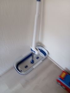 Wischmops,mit 6 Lappen + 1 Wischeimer + 1 Wischmopp Clip Flachmopp Set, 45 cm Aluminiumlegierung Flachmopp und Bodenreinigungsset Kunden-Foto 2
