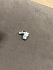 Apple Airpod Pro 1 links Ersatz, nur linker Airpod Pro einzeln inkl. Webdigital Hilfevideo Kunden-Foto 1