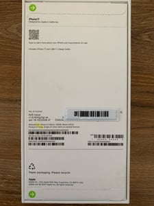 Apple iPhone 17 , 16 cm (6.3"), 2622 x 1206 Pixel, 256 GB, 48 MP, iOS 26, Schwarz Kunden-Foto 2