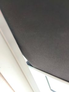 Kompatibles Dachfensterrollo für Fakro 78/118 Thermo verdunklend weiss Kunden-Foto 1
