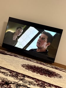 Samsung U8000F UE50U8092FU, 127 cm (50"), 3840 x 2160 px, LED, Smart TV, Wi-Fi, Černá Fotografie od zákazníka č. 1