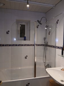 SONNI Panneau de baignoire 120x140 cm Nano Verre Pliable Paroi de baignoire pliante Paroi de douche pliante Confort Photo du client 1